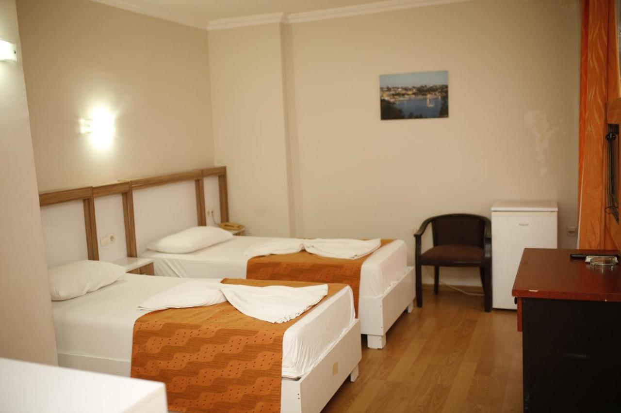 Oezhan Hotel Antalia Esterno foto