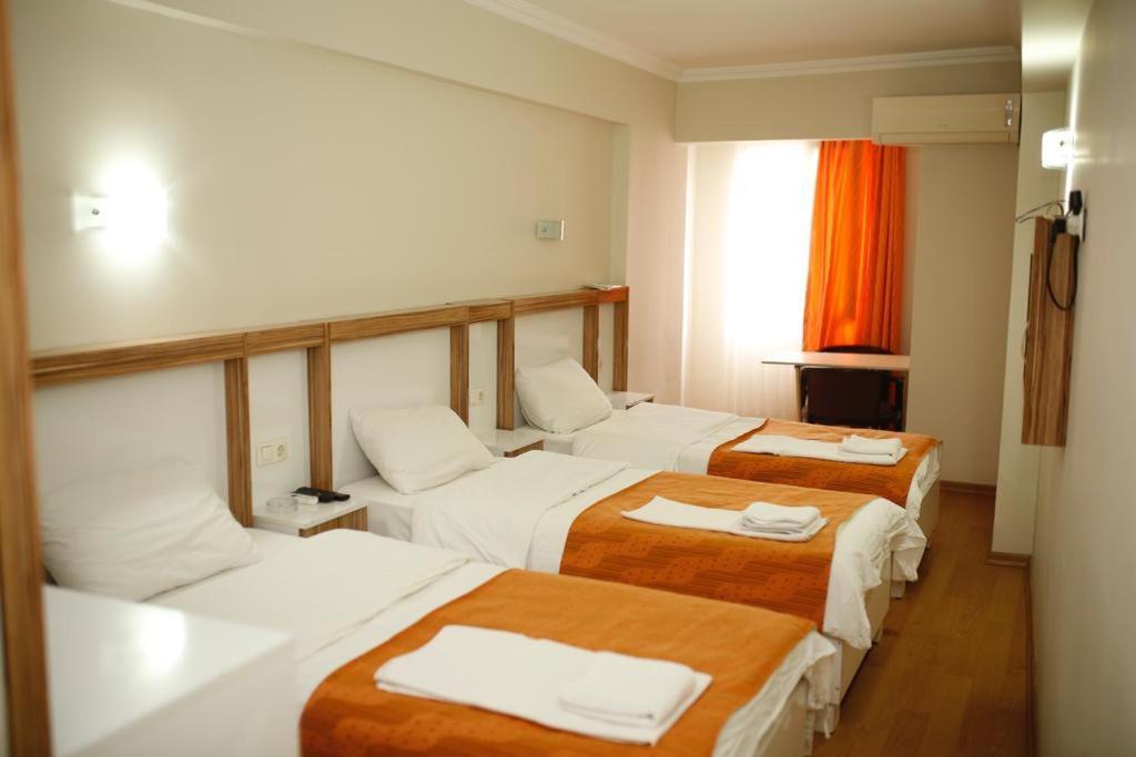 Oezhan Hotel Antalia Esterno foto